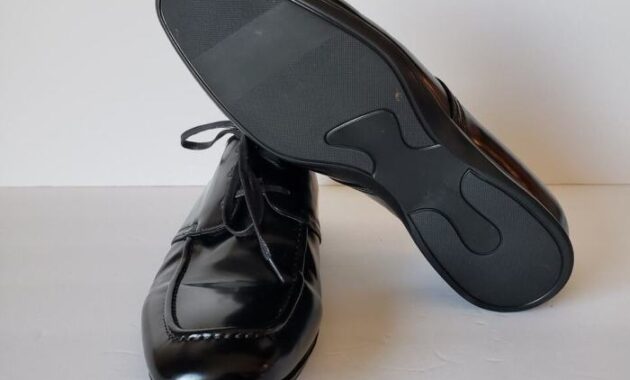 Saks Fifth Avenue Mens Dress Shoes Timeless Elegance and Style