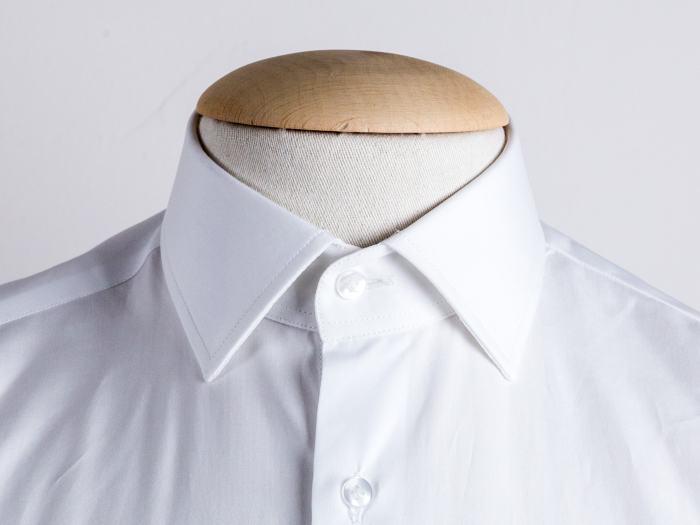 Men's white collar dress shirt